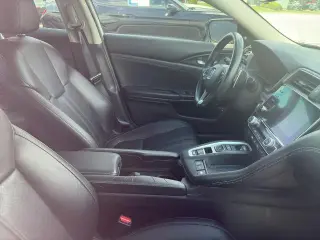 Honda Insight 2021 Touring 4dr Sedan