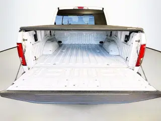 Ford F-150 2016 4x4 XLT 4dr SuperCrew 5.5 ft. SB