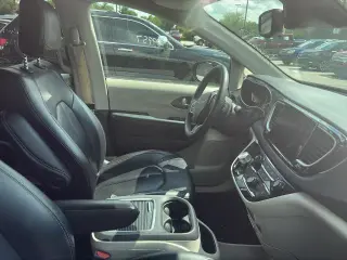 Chrysler Pacifica 2024 Touring L 4dr Mini-Van