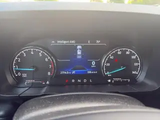 Ford Maverick 2023 AWD Lariat 4dr SuperCrew 4.5 ft. SB