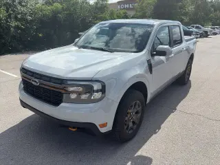 Ford Maverick 2023 AWD Lariat 4dr SuperCrew 4.5 ft. SB