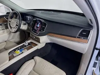 Volvo XC90 2017 AWD T8 eAWD Inscription 4dr SUV