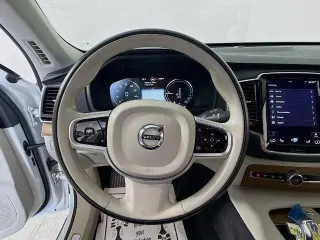 Volvo XC90 2017 AWD T8 eAWD Inscription 4dr SUV