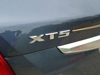 Cadillac XT5 2019 4x4 Luxury 4dr SUV