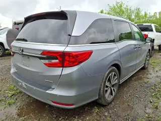Honda Odyssey 2022 Touring 4dr Mini-Van