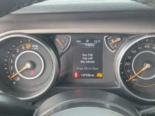 Jeep Wrangler Unlimited 2018 4x4 Sport 4dr SUV (midyear release)