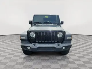 Jeep Wrangler Unlimited 2018 4x4 Sport 4dr SUV (midyear release)