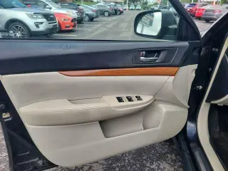 Subaru Outback 2013 AWD 2.5i Limited 4dr Wagon