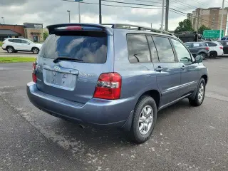 Toyota Highlander 2006 AWD Sport 4dr SUV w/3rd Row