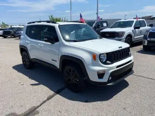 Jeep Renegade 2023 4x4 Altitude 4dr SUV