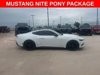 Ford Mustang 2025 EcoBoost 2dr Fastback