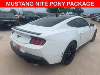 Ford Mustang 2025 EcoBoost 2dr Fastback