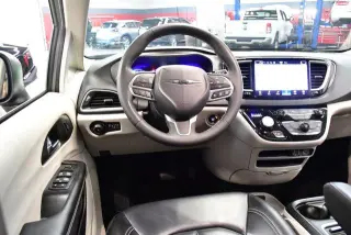 Chrysler Pacifica 2023 Touring L 4dr Mini-Van