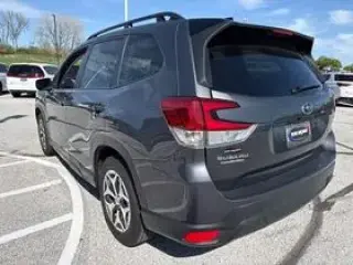 Subaru Forester 2024 AWD Premium 4dr Crossover