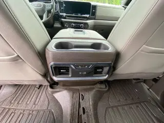 GMC Sierra 1500 2022 4x4 SLT 4dr Crew Cab 6.6 ft. SB