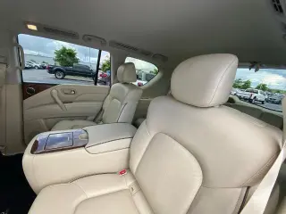 INFINITI QX80 2019 Luxe 4dr SUV