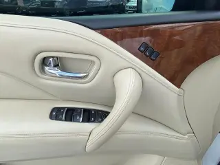 INFINITI QX80 2019 Luxe 4dr SUV