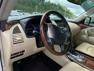 INFINITI QX80 2019 Luxe 4dr SUV