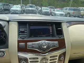 INFINITI QX80 2019 Luxe 4dr SUV