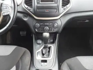 Jeep Cherokee 2017 4x4 Sport 4dr SUV