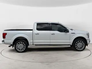 Ford F-150 2018 4x4 Limited 4dr SuperCrew 5.5 ft. SB