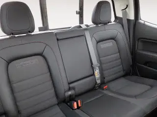 GMC Canyon 2017 4x4 SLE 4dr Crew Cab 5 ft. SB