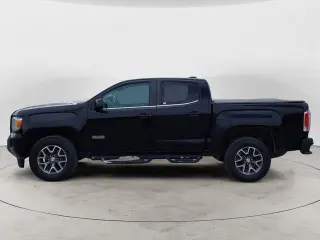 GMC Canyon 2017 4x4 SLE 4dr Crew Cab 5 ft. SB