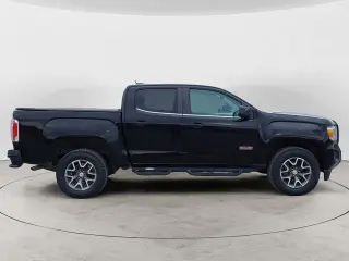 GMC Canyon 2017 4x4 SLE 4dr Crew Cab 5 ft. SB