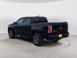 GMC Canyon 2017 4x4 SLE 4dr Crew Cab 5 ft. SB