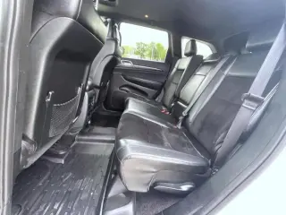 Jeep Grand Cherokee 2018 4x4 Laredo 4dr SUV