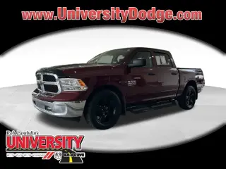 Ram 1500 Classic 2019 4x2 Tradesman 4dr Crew Cab 5.5 ft. SB Pickup