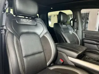 Ram 1500 2023 4x2 Laramie 4dr Crew Cab 5.6 ft. SB Pickup