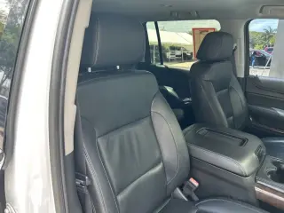 Chevrolet Suburban 2019 4x2 LT 4dr SUV