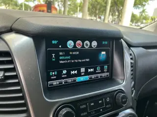 Chevrolet Suburban 2019 4x2 LT 4dr SUV