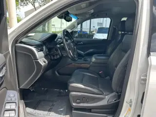 Chevrolet Suburban 2019 4x2 LT 4dr SUV