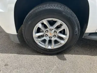 Chevrolet Suburban 2019 4x2 LT 4dr SUV