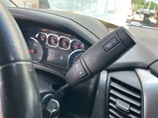 Chevrolet Suburban 2019 4x2 LT 4dr SUV