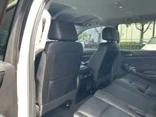Chevrolet Suburban 2019 4x2 LT 4dr SUV