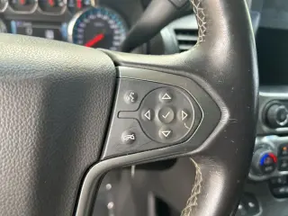 Chevrolet Suburban 2019 4x2 LT 4dr SUV