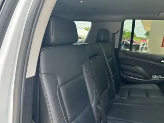 Chevrolet Suburban 2019 4x2 LT 4dr SUV