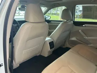 Volkswagen Passat 2022 SE 4dr Sedan