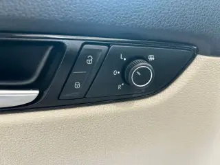 Volkswagen Passat 2022 SE 4dr Sedan