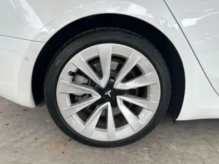 Tesla Model 3 2021 Standard Range Plus 4dr Sedan