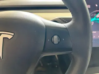 Tesla Model 3 2021 Standard Range Plus 4dr Sedan