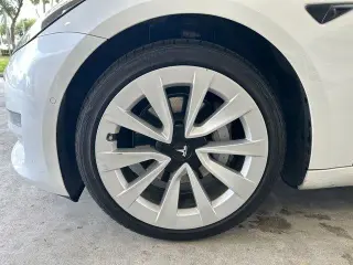 Tesla Model 3 2021 Standard Range Plus 4dr Sedan