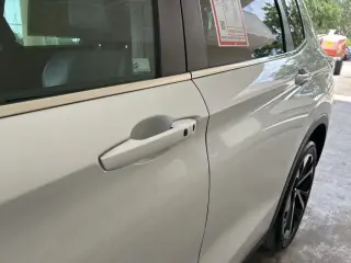 Mitsubishi Outlander 2023 ES 4dr SUV