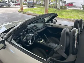 Mazda MX-5 Miata 2016 Grand Touring 2dr Convertible 6M