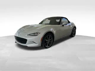 Mazda MX-5 Miata 2016 Grand Touring 2dr Convertible 6M