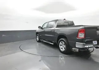 Ram 1500 2019 4x4 Big Horn 4dr Crew Cab 5.6 ft. SB Pickup
