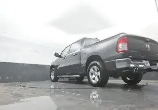 Ram 1500 2019 4x4 Big Horn 4dr Crew Cab 5.6 ft. SB Pickup